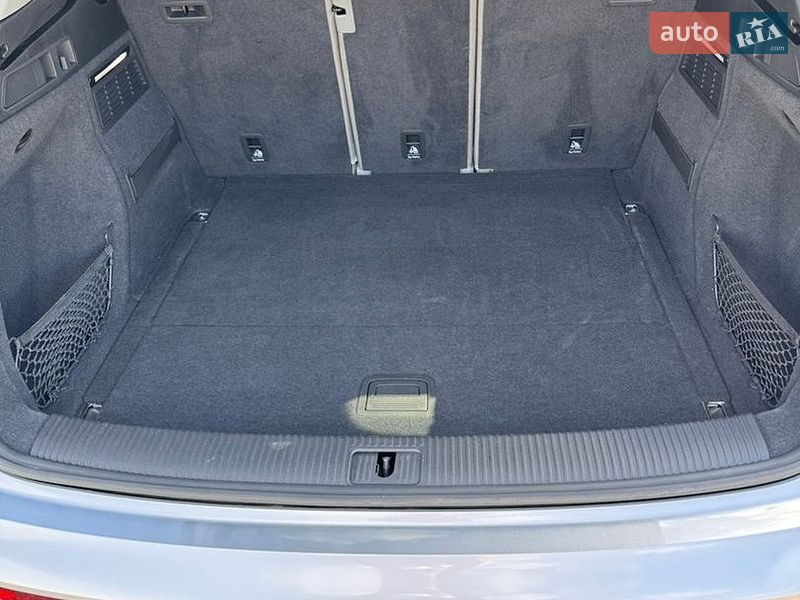 Внедорожник / Кроссовер Audi Q5 2018 в Тернополе
