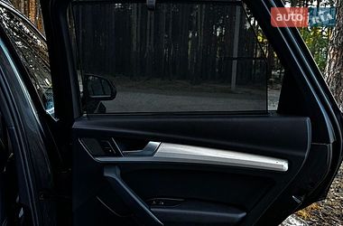 Позашляховик / Кросовер Audi Q5 2017 в Києві