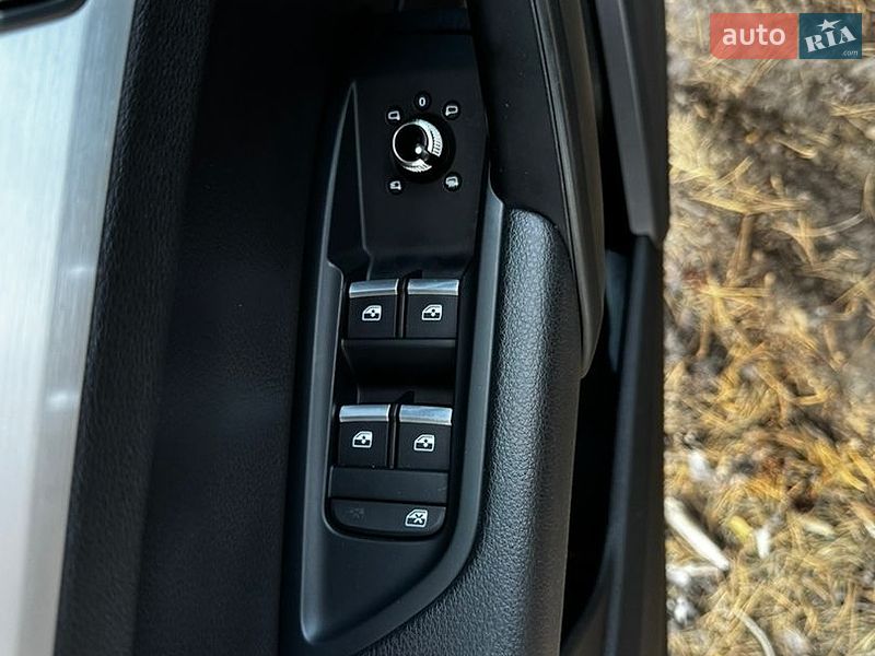 Позашляховик / Кросовер Audi Q5 2017 в Києві