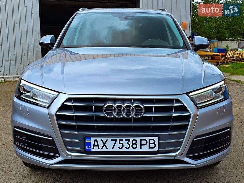 Позашляховик / Кросовер Audi Q5 2018 в Харкові