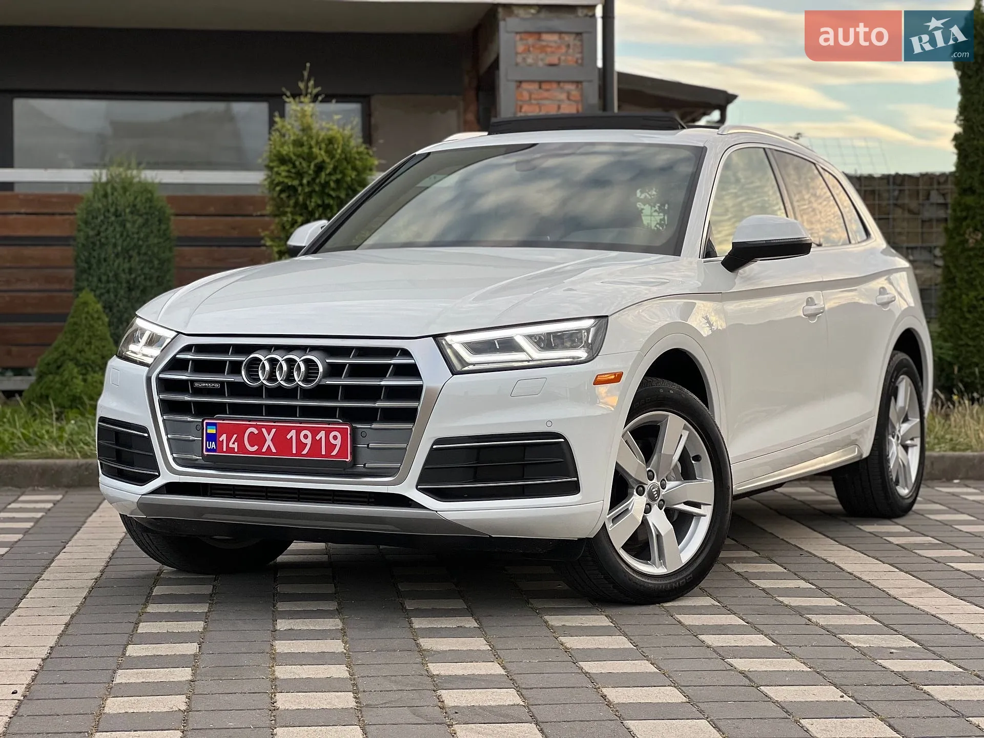 Audi Q5 2019 VIN WA1BNAFY4K2051239 фото оголошення 14 з 128