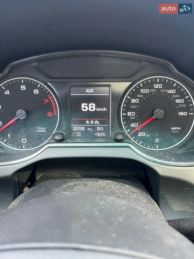 2010 Audi Q5 - мініатюра 4