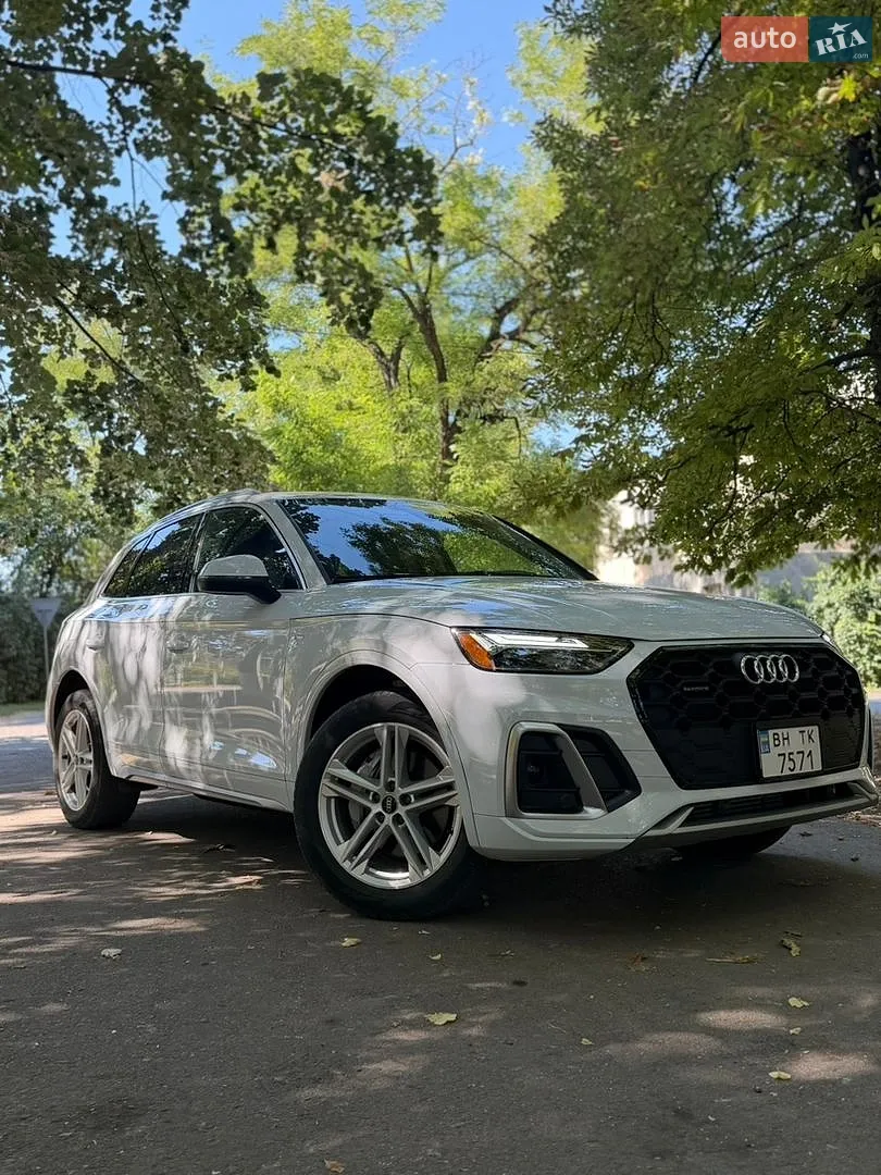 2022 Audi Q5 - фото 1