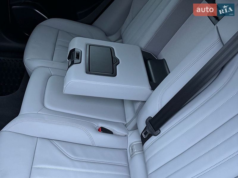 Позашляховик / Кросовер Audi Q5 2022 в Одесі