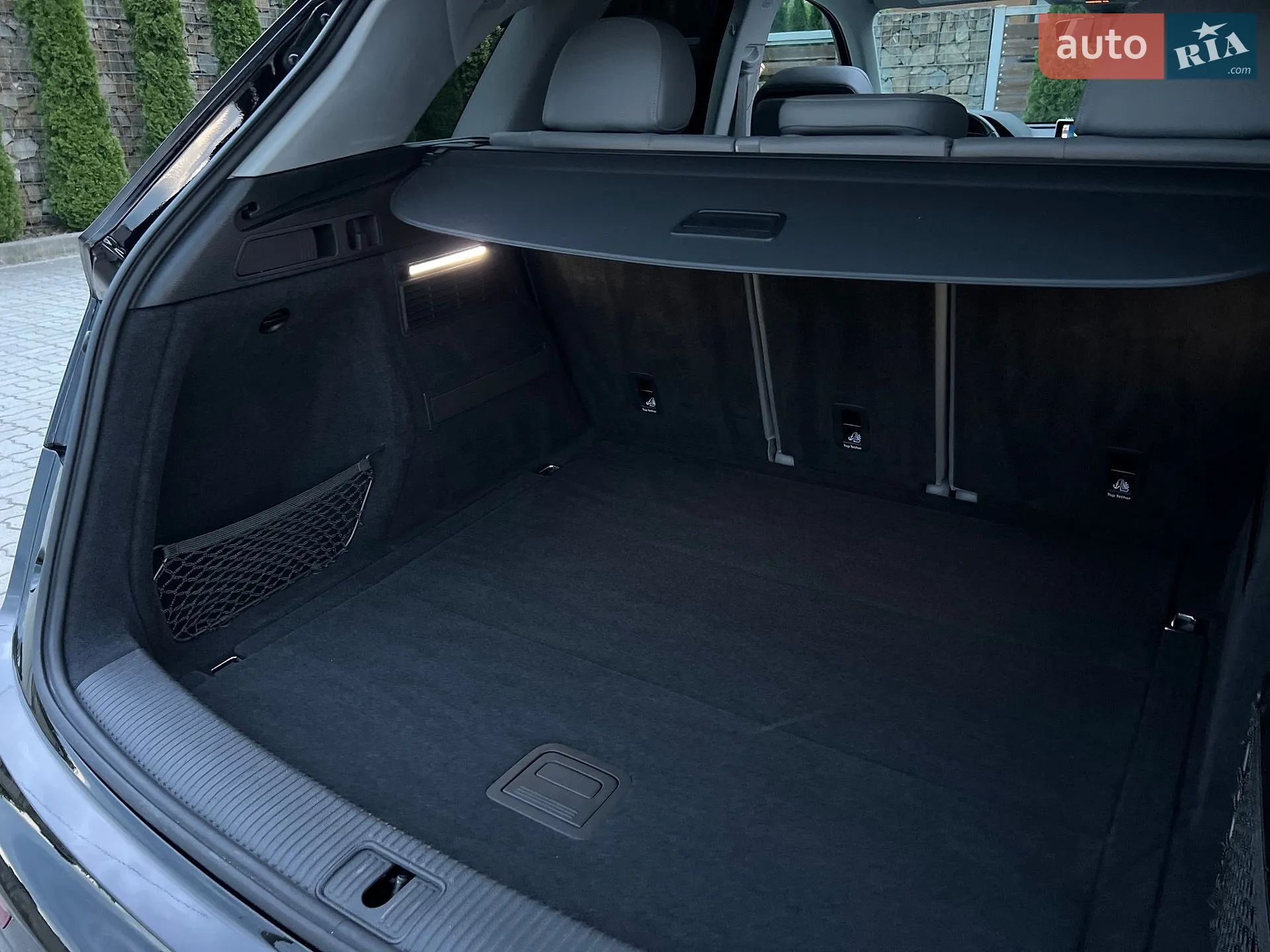 Audi Q5 2018 VIN WA1BNAFY2J2202710 фото оголошення 136 з 140