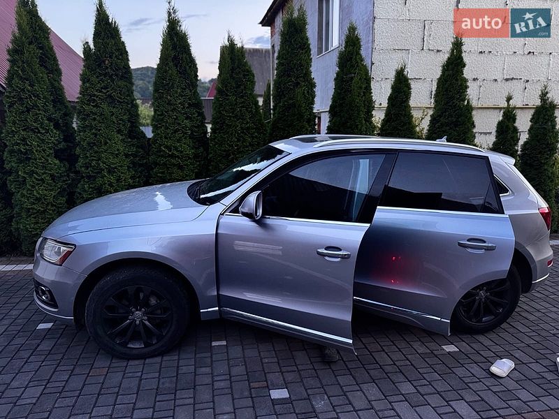 Внедорожник / Кроссовер Audi Q5 2015 в Тячеве