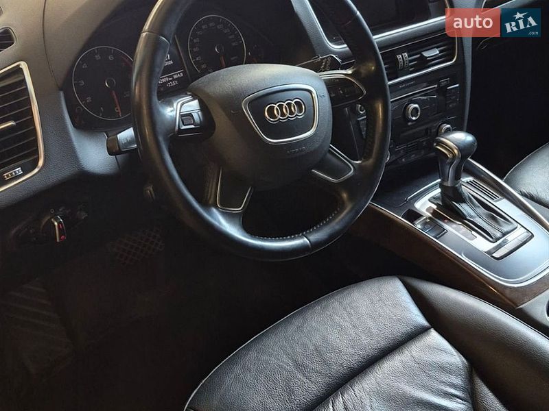 Позашляховик / Кросовер Audi Q5 2015 в Тернополі фото 3 Позашляховик / Кросовер Audi Q5 2015 в Тернополі