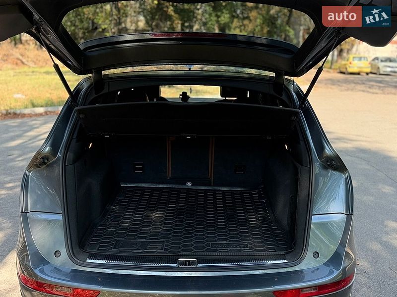 Внедорожник / Кроссовер Audi Q5 2012 в Киеве