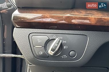 Позашляховик / Кросовер Audi Q5 2018 в Києві