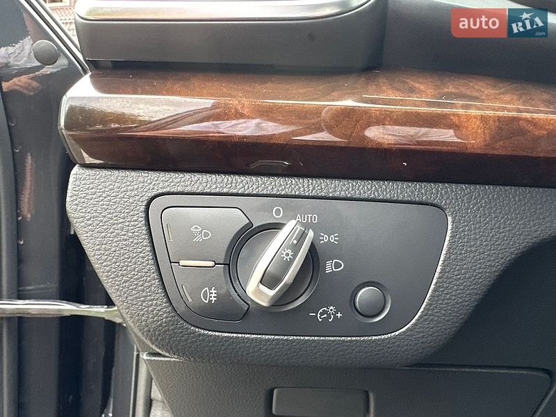 Позашляховик / Кросовер Audi Q5 2018 в Києві