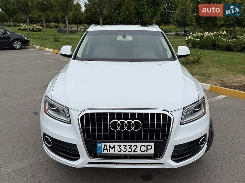 Позашляховик / Кросовер Audi Q5 2015 в Києві