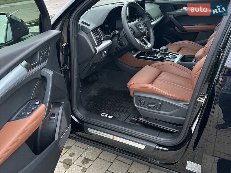 Внедорожник / Кроссовер Audi Q5 2024 в Вараше