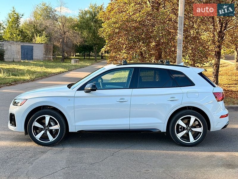 Внедорожник / Кроссовер Audi Q5 2023 в Кривом Роге