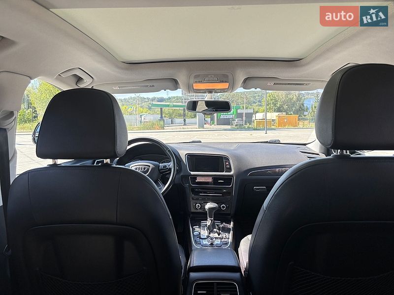 Внедорожник / Кроссовер Audi Q5 2015 в Черновцах