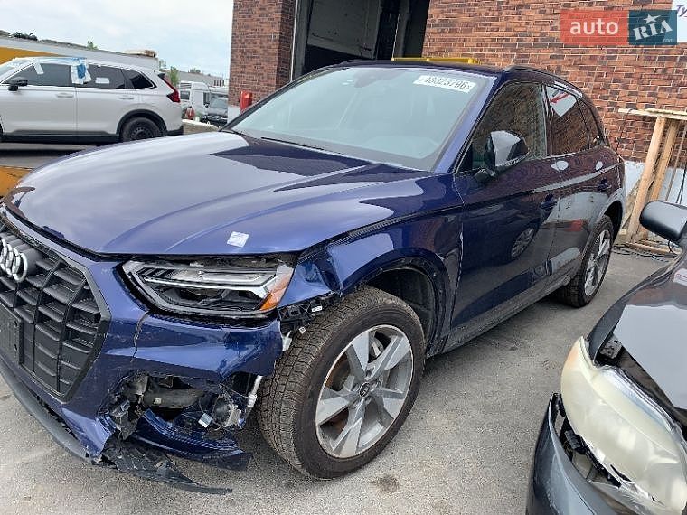 Позашляховик / Кросовер Audi Q5 2024 в Львові