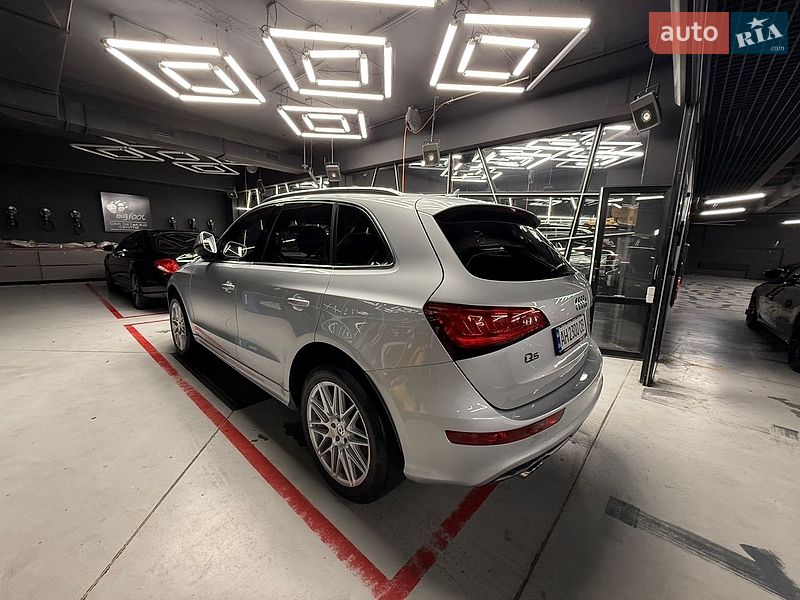 Внедорожник / Кроссовер Audi Q5 2014 в Днепре