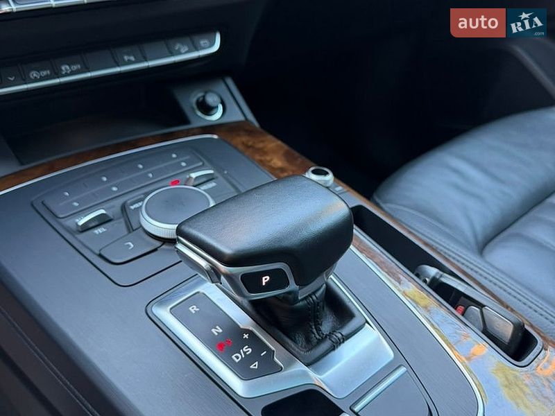 Внедорожник / Кроссовер Audi Q5 2017 в Львове