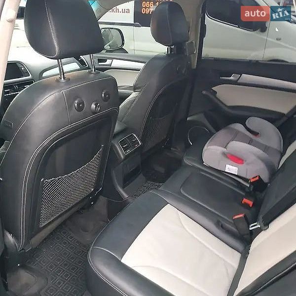 Внедорожник / Кроссовер Audi Q5 2011 в Черкассах