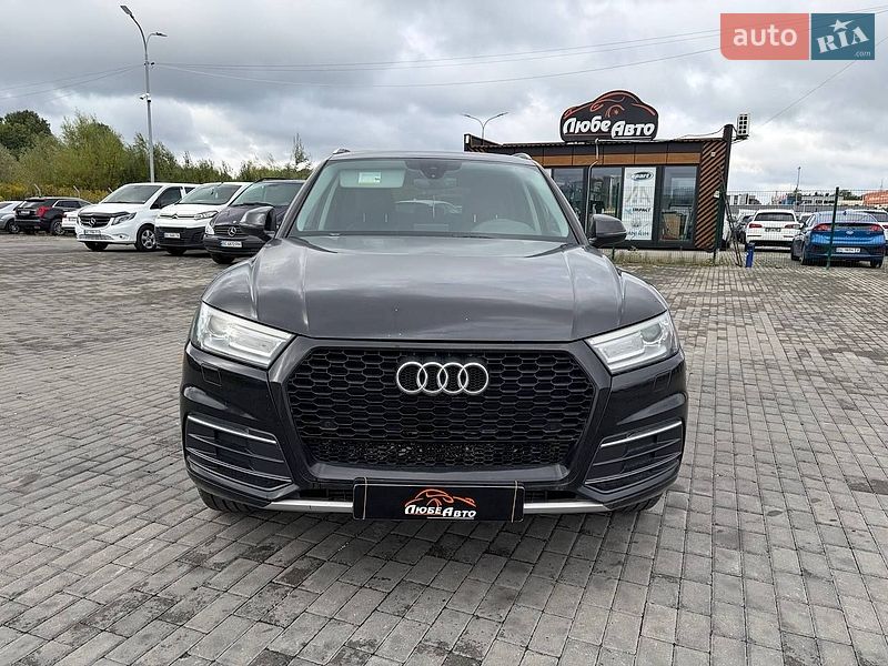 Позашляховик / Кросовер Audi Q5 2017 в Львові