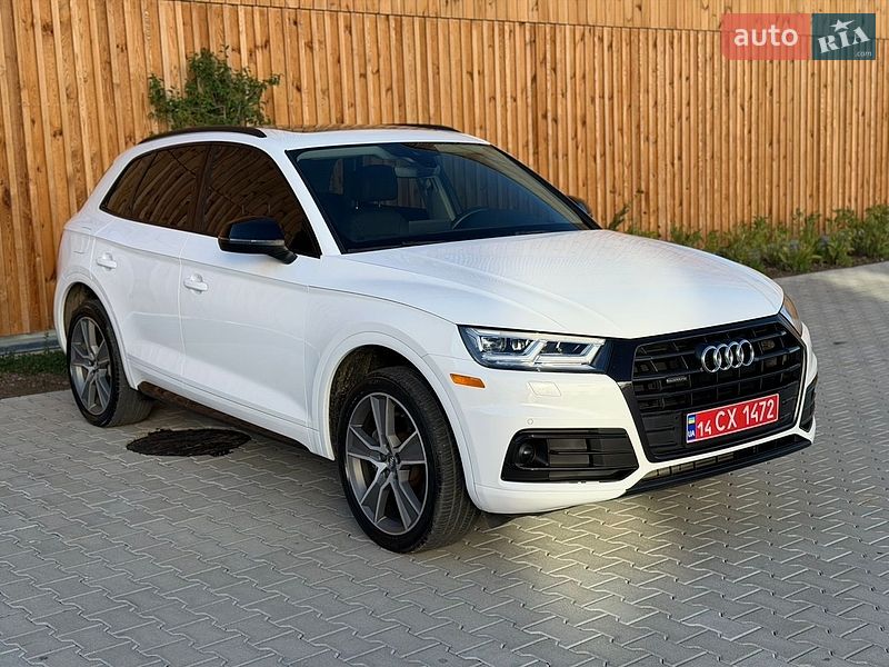 Позашляховик / Кросовер Audi Q5 2020 в Львові