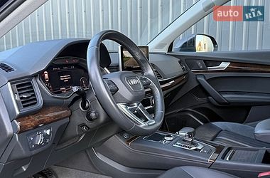 Позашляховик / Кросовер Audi Q5 2019 в Києві фото 19 Позашляховик / Кросовер Audi Q5 2019 в Києві