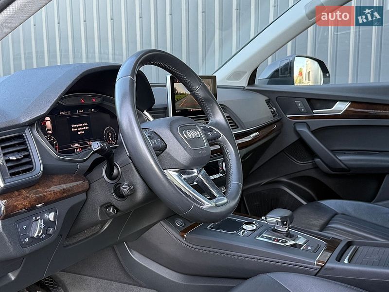 Позашляховик / Кросовер Audi Q5 2019 в Києві фото 19 Позашляховик / Кросовер Audi Q5 2019 в Києві