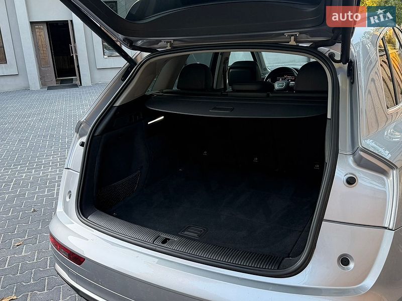 Позашляховик / Кросовер Audi Q5 2022 в Рівному фото 38 Позашляховик / Кросовер Audi Q5 2022 в Рівному