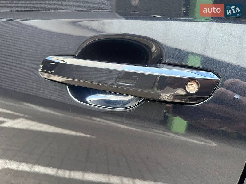 Позашляховик / Кросовер Audi Q5 2020 в Києві фото 8 Позашляховик / Кросовер Audi Q5 2020 в Києві