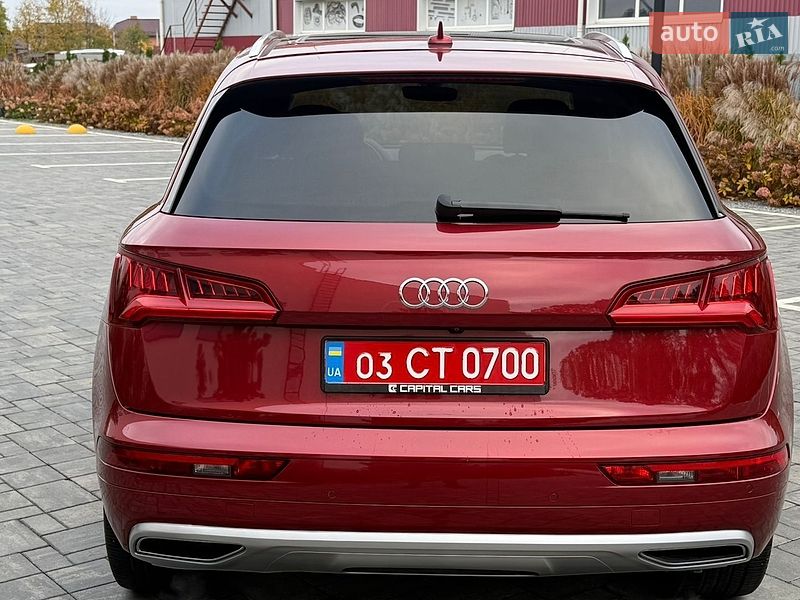 Внедорожник / Кроссовер Audi Q5 2018 в Луцке