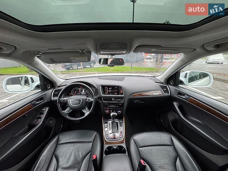 Позашляховик / Кросовер Audi Q5 2016 в Луцьку