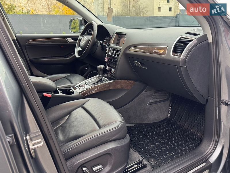 Внедорожник / Кроссовер Audi Q5 2015 в Дубно