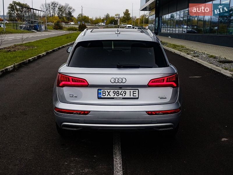 Внедорожник / Кроссовер Audi Q5 2018 в Львове