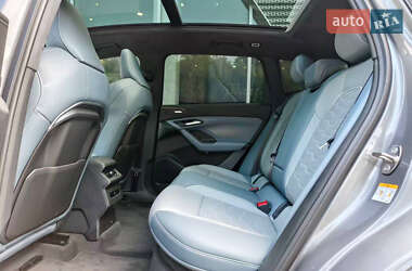 Внедорожник / Кроссовер Audi Q6 e-tron 2025 в 