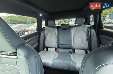 Внедорожник / Кроссовер Audi Q6 e-tron 2025 в 