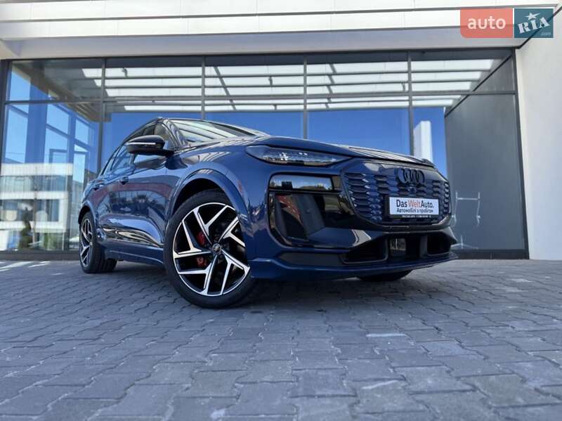 Позашляховик / Кросовер Audi Q6 e-tron 2024 в Хмельницькому