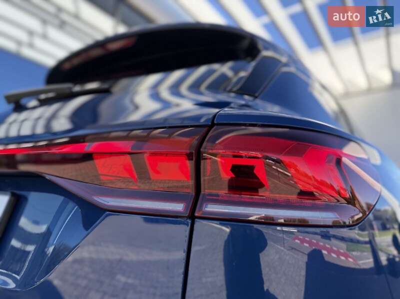 Позашляховик / Кросовер Audi Q6 e-tron 2024 в Хмельницькому