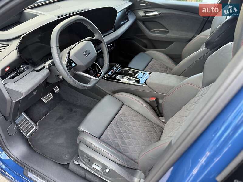 Позашляховик / Кросовер Audi Q6 e-tron 2024 в Хмельницькому