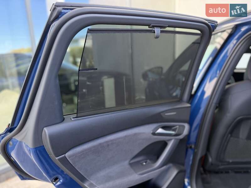 Позашляховик / Кросовер Audi Q6 e-tron 2024 в Хмельницькому