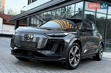 Позашляховик / Кросовер Audi Q6 e-tron 2024 в Львові