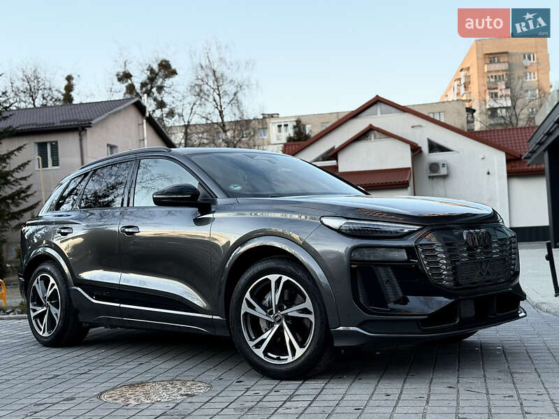 Внедорожник / Кроссовер Audi Q6 e-tron 2024 в Львове