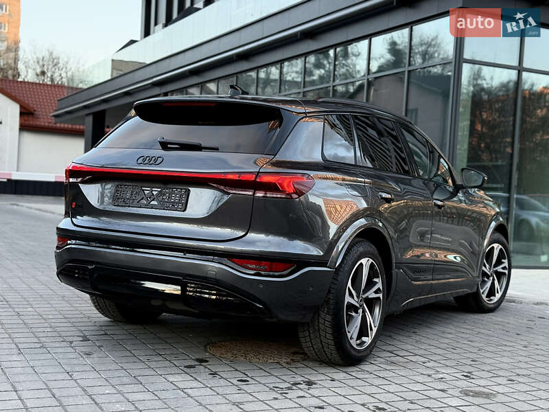 Внедорожник / Кроссовер Audi Q6 e-tron 2024 в Львове