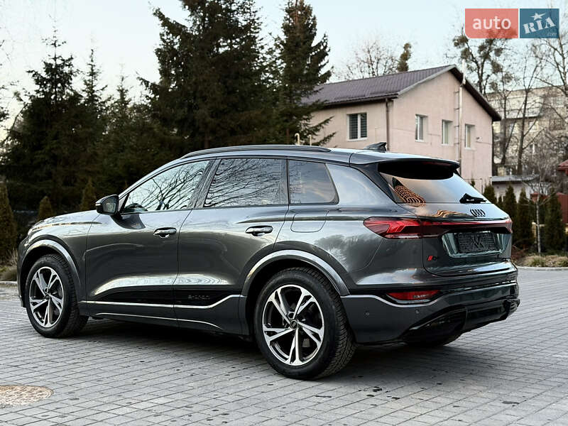 Внедорожник / Кроссовер Audi Q6 e-tron 2024 в Львове