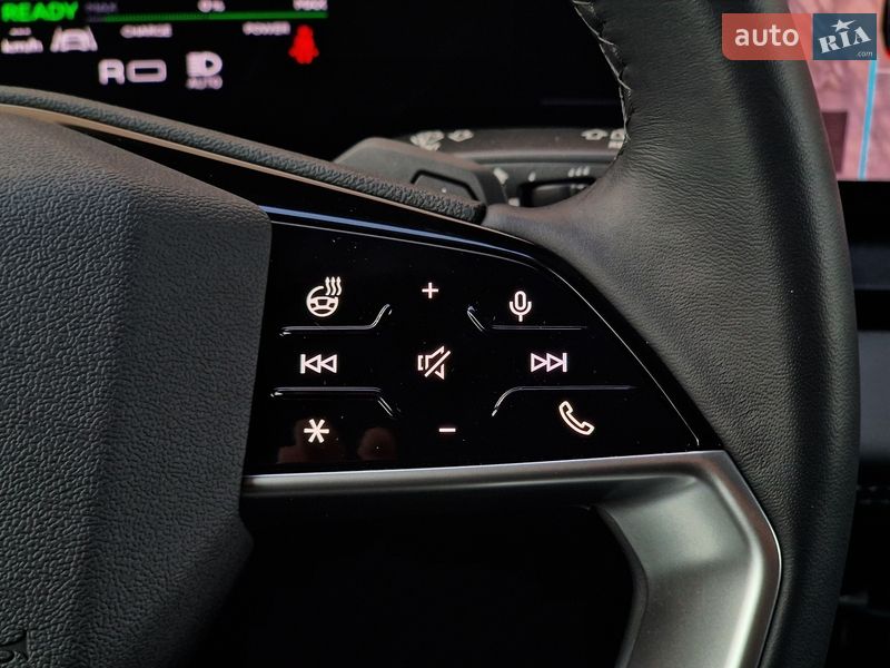 Внедорожник / Кроссовер Audi Q6 e-tron 2024 в Одессе