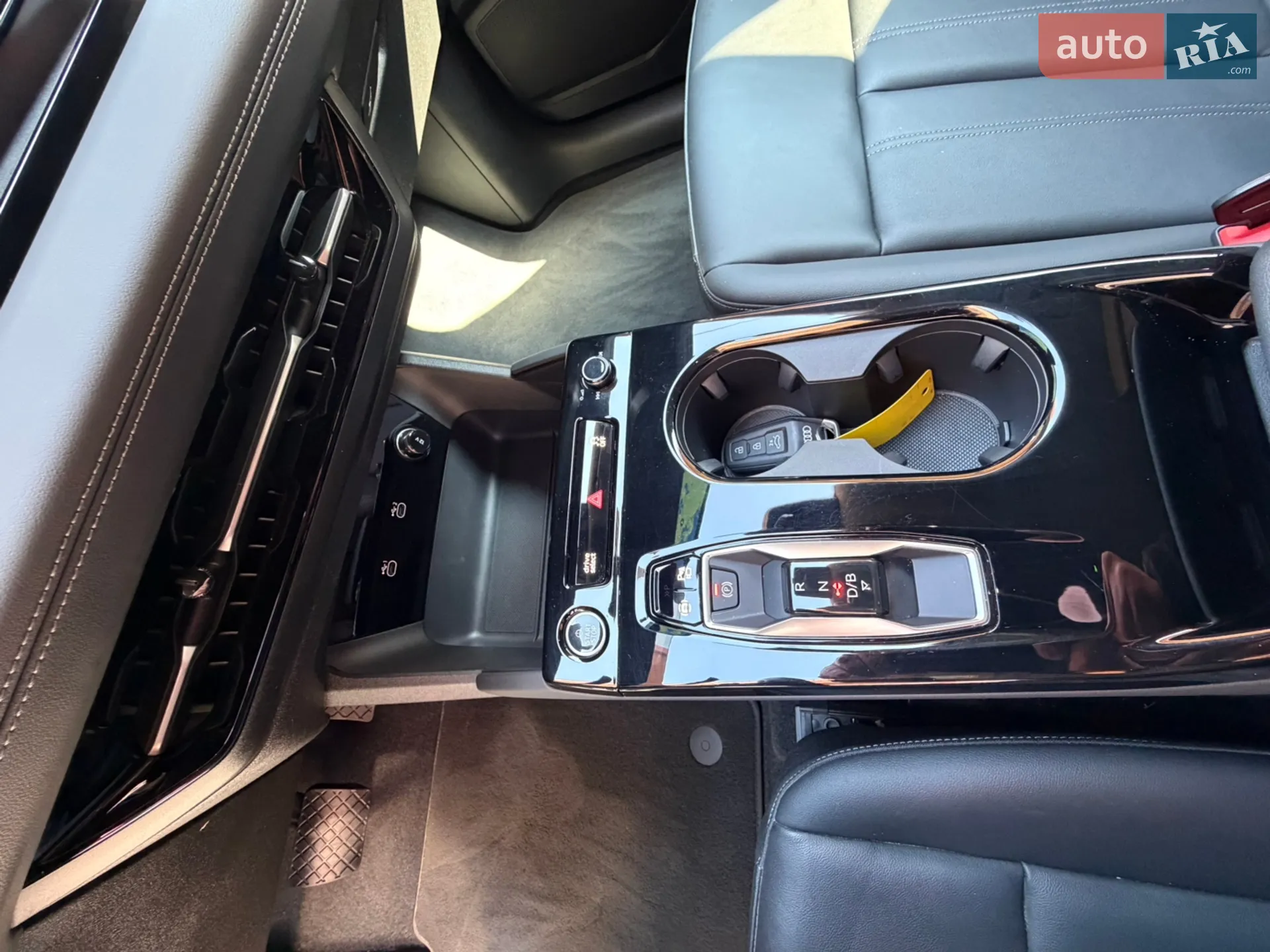 2024 Audi Q6 - мініатюра 42