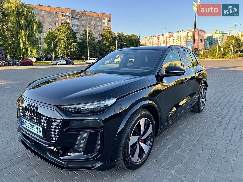 Audi Q6 e-tron 2024