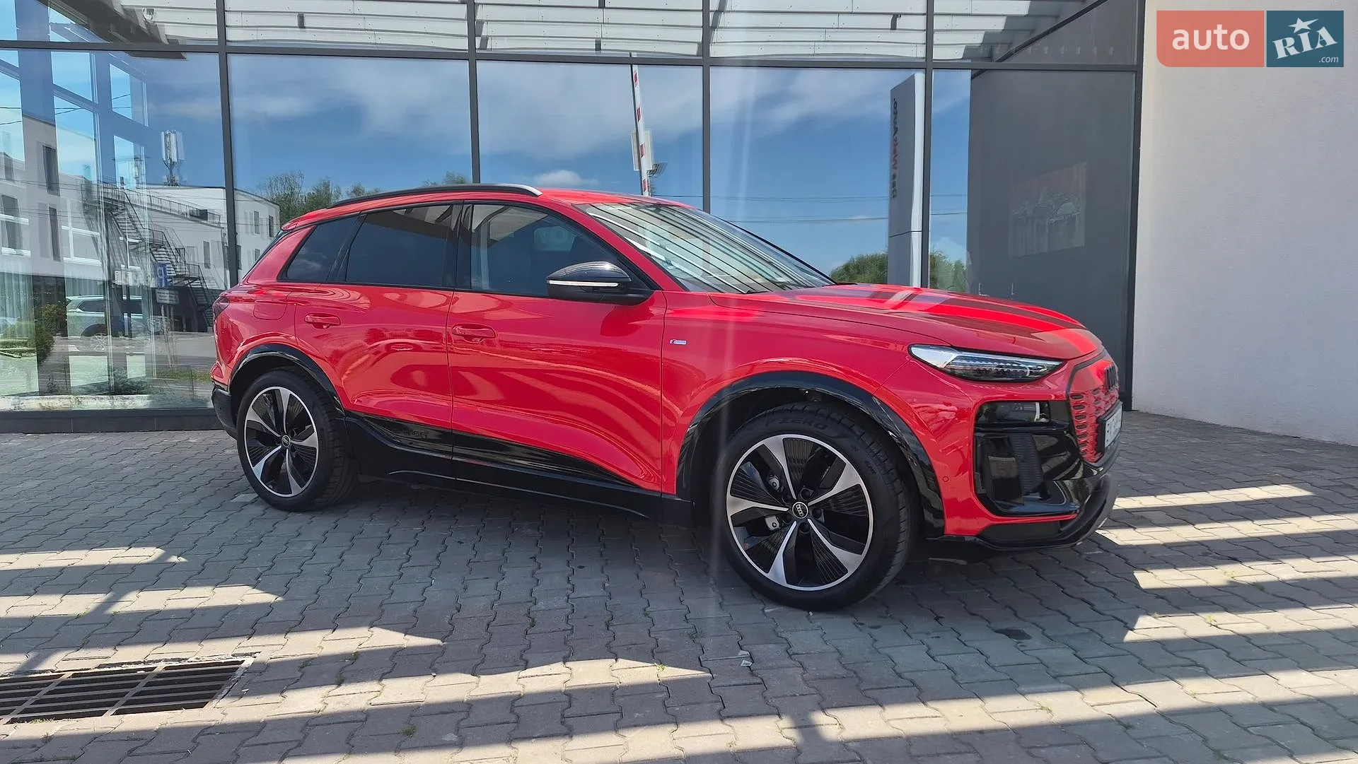 Audi Q6 e-tron 2025
