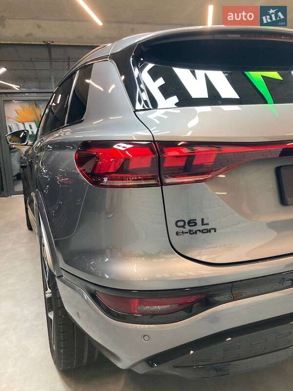 Внедорожник / Кроссовер Audi Q6L e-tron 2025 в Львове
