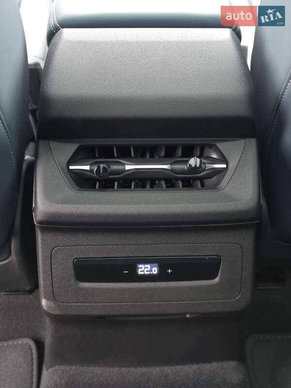 Внедорожник / Кроссовер Audi Q6L e-tron 2025 в Киеве