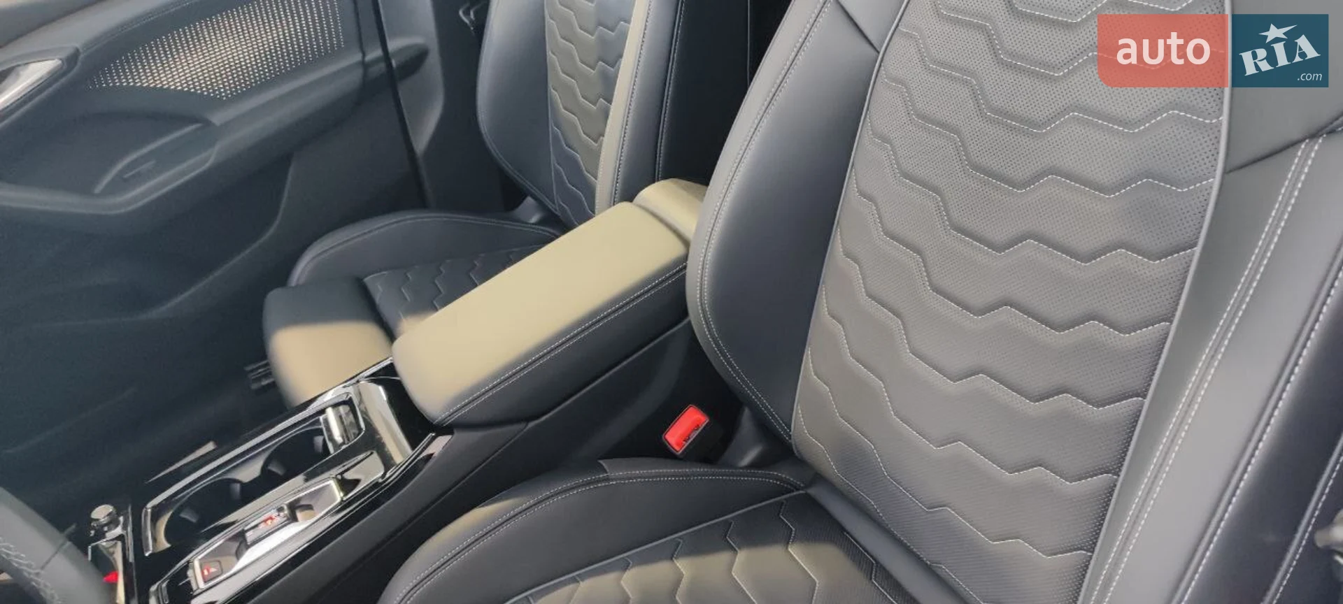 2025 Audi Q6 - мініатюра 28