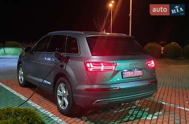 Внедорожник / Кроссовер Audi Q7 e-tron 2016 в Ужгороде